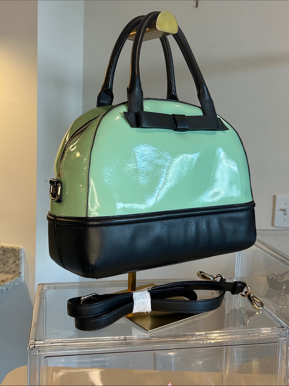 kate spade Chelsea Park Mint and Black Patent Dome Satchel 12.5”x 5”x 9.5” EUC - Picture 3 of 8